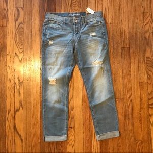 Aeropostale Size 8 Boyfriend light wash crop jeans
